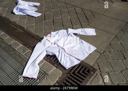 Nantes, Frankreich, Mai 27. 2020 - Covid-19 / Portest der Hotel- und Gaststättenindustrie, wartet auf Wiedereröffnung und Maßnahmen *** Local Caption *** Stockfoto