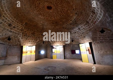 Die ChÃ¢teau d'If ist eine Festung (später ein Gefängnis) auf der Insel If, der kleinsten Insel des Frioul-Archipels, die im Mittelmeer etwa 1,5 Kilometer (7/8 Meilen) vor der Küste der Bucht von Marseille im Südosten Frankreichs liegt. Es ist berühmt dafür, dass es einer der Vertonungen von Alexandre Dumas' Abenteuerroman der Graf von Monte Cristo ist. 1. juli 2020 Stockfoto