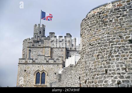 ©PHOTOPQR/VOIX DU NORD/1 ; 24/07/2020 ; Condette, le 24/07/2020, Visite du Château d'Hardelot, Centre culturel de l'Entente cordiale à Condette PHOTO ZACK AJILI LA VOIX DU Nord - Schloss Hardelot, lokal bekannt als Château d'Hardelot, liegt auf einem Feld neben dem Dorf Condette, im Département Pas-de-Calais in Frankreich. Die Burg wurde mehrmals von den Franzosen, Engländern und Burgunderen eingenommen und wiederaufgenommen. Im 17.. Jahrhundert ließ Kardinal Richelieu das Schloss von Hardelot demontieren und das Schloss wurde zu einem Bauernhof. Stockfoto