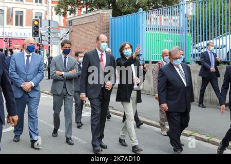 ©PHOTOPQR/VOIX DU Nord/Thierry THOREL ; 03/08/2020 ; VISITE DU PREMIER MINISTRE - Le Premier Ministre Jean Castex etait dans la Metropole Lilloise pour la mise en place de l'Obligation du Port des Masques dans la rue - Le 3 aout 2020 - A Lille - Foto : THIERRY THOREL / La Voix du Nord - 2020/08/03. Premierminister Jean Castex war in der Metropole Lille für die Umsetzung der Verpflichtung, Masken auf der Straße zu tragen Stockfoto