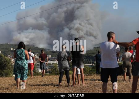 ©PHOTOPQR/LA PROVENCE/Serge Gueroult ; Port de Bouc ; 04/08/2020 ; Incentidie de Martigues Südfrankreich, august 4. 2020 - Hauptbrand Stockfoto