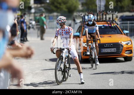 ©PHOTOPQR/NICE MATIN/Dylan Meiffret ; Nice ; 31/08/2020 ; NICE, le 21/08/2020,Avant le top départ de la 3e étape du Tour de France au pied du stade Allianz Riviera . ICI : benoit COSNEFROY (AG2R la mondiale - maillot à pois) die Tour de France 2020 am 31. August 2020 Stockfoto