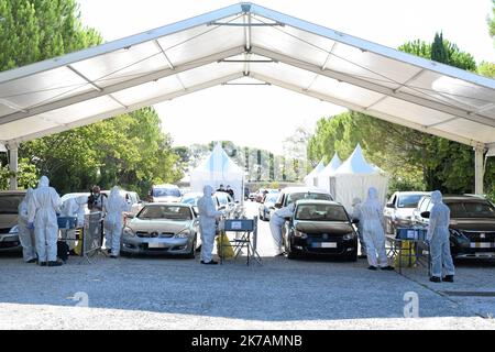 ©PHOTOPQR/LE MIDI LIBRE/JEAN MICHEL MART ; MONTPELLIER ; 02/09/2020 ; MONTPELLIER / PARKING DU DOMAINE D'O / DRIVE TEST COVID / CORONAVIRUS Stockfoto