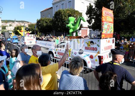 ©PHOTOPQR/LA MONTAGNE/Rémi DUGNE ; ; 11/09/2020 ; Tour de France 2020, ETAPE CHATEL - PUY MARY, départ de Chatel-Guyon. Foto Remi Dugne - Tour de France 2020, 13. Etappe am Sept. 10. 2020 Châtel-Guyon - Puy-Mary Stockfoto