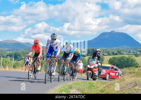 ©PHOTOPQR/LA MONTAGNE/Richard BRUNEL ; ; 11/09/2020 ; Cyclisme Tour De France Etape Chatel-Guyon Puy Mary, echappee Cavagna, le 11/09/2020 Foto R Brunel - Tour de France 2020, 13. Etappe auf Sept 10. 2020 Châtel-Guyon - Puy-Mary Stockfoto