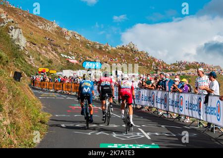 ©PHOTOPQR/LA MONTAGNE/Richard BRUNEL ; ; 11/09/2020 ; Cyclisme Tour De France Etape Chatel-Guyon Puy Mary, Ambiente, le 11/09/2020 Foto R Brunel - Tour de France 2020, 13. Etappe auf sept 10. 2020 Châtel-Guyon - Puy-Mary Stockfoto