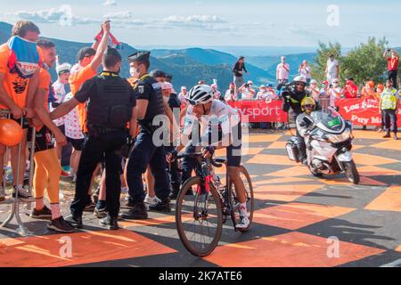 ©PHOTOPQR/LA MONTAGNE/Richard BRUNEL ; ; 11/09/2020 ; Cyclisme Tour De France Etape Chatel-Guyon Puy Mary, Bernal, Ambiance, le 11/09/2020 Foto R Brunel - Tour de France 2020, 13. Etappe auf Sept 10. 2020 Châtel-Guyon - Puy-Mary Stockfoto