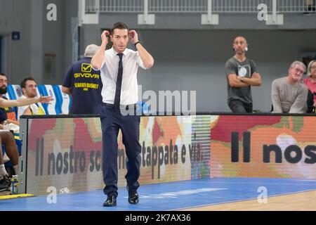 Brixia, Italien. 16.. Oktober 2022. Italienische Basketball-Meisterschaft A1, Spiel zwischen Germani Basket Brescia und GIVOVA Scafati. Stockfoto