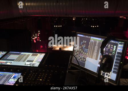 ©Adrien Vautier / Le Pictorium/MAXPPP - Adrien Vautier / Le Pictorium - 09/06/2020 - Frankreich / Ile-de-France / Paris - Les discotheques parisiennes fermees pour cause de Covid-19. En raison de la crise du Covid-19 le secteur des discotheques est ferme depuis la mi-mars 2020. / 09/06/2020 - Frankreich / Ile-de-France (Region) / Paris - Pariser Nachtclubs wegen Covid-19 geschlossen. Aufgrund der Covid-19-Krise ist der Diskothekenbereich seit Mitte März 2020 geschlossen. Stockfoto