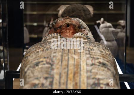 ©PHOTOPQR/LA PROVENCE/TOMASELLI Antoine ; Aix-en-Provence ; 17/09/2020 ; Visite expo 'PHARAON, OSIRIS ET LA MOMIE, L'Égypte ANCIENNE à AIX-EN-PROVENCE'. Lieux: Musée Granet. - AIX MISEUM, MUSEE GRANET PHARAOH, OSIRIS UND DIE MUMIE-AUSSTELLUNG vom 19. September 2020 bis 14. Februar 2021 Stockfoto