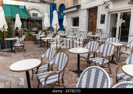 ©Yannick Neve / Le Pictorium/MAXPPP - Yannick Neve / Le Pictorium - 24/09/2020 - Frankreich / Bouches-du-Rhone / Marseille - Bars und Restaurants de Marseille avant leur fermeture le 26 septembre 2020 jusqu'a nouvel ordre. / 24/09/2020 - Frankreich / Bouches-du-Rhone / Marseille - Bars und Restaurants in Marseille, bevor sie am 26. September 2020 bis auf weiteres schließen. Stockfoto