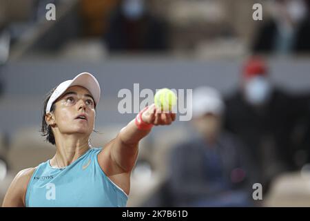 ©Sebastien Muylaert/MAXPPP - die französin caroline Garcia ist am sechsten Tag der French Open 2020 bei Roland Garros in Paris im dritten Lauf der Frauen gegen die Belgierin Elise Mertens im Kampf gegen die Belgierin. 02.10.2020 Stockfoto