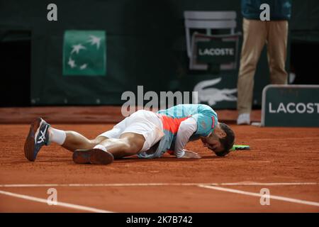 ©PHOTOPQR/LE PARISIEN/ARNAUD JOURNOIS ; PARIS ; 04/10/2020 ; TENNIS , ROLAND GARROS 2020 / INTERNATIONAUX DE FRANCE DE TENNIS 2020 / HUGO GASTON VS DOMINIC THIEM - FRANZÖSISCH OFFEN ROLAND GARROS OCT 4 2020 Stockfoto