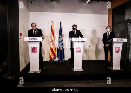 ©PHOTOPQR/L'INDEPENDANT/Nicolas Parent ; Perpignan ; 09/10/2020 ; Conférence de Presse des trois anciens présidents d ela généralitat de Catalunya, Quim Torra, Carles Puigdemont, et Artur Mas, réunis à Perpignan. Der katalanische Separatistenpräsident Quim Torra, das Europaabgeordnete und der ehemalige katalanische Präsident Carles Puigdemont und der ehemalige katalanische Regionalpräsident Artur Mas, die letzten drei Präsidenten der katalanischen Region, halten am 9. Oktober 2020 eine Pressekonferenz in Perpignan, Südwest-Frankreich. Stockfoto