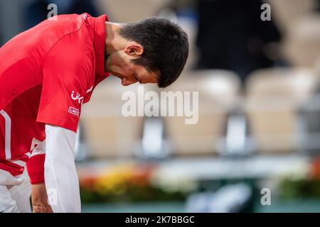 Aurelien Morissard / IP3; Novak DJOKOVIC aus Serbien im Finale der Männer beim French Open Tennisturnier in Roland Garros in Paris, Frankreich, am 11.. Oktober 2020, gegen Rafael NADAL aus Spanien. Stockfoto