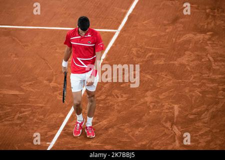 Aurelien Morissard / IP3; Novak DJOKOVIC aus Serbien im Finale der Männer beim French Open Tennisturnier in Roland Garros in Paris, Frankreich, am 11.. Oktober 2020, gegen Rafael NADAL aus Spanien. Stockfoto