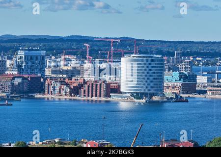 Kopenhagen, Dänemark - Sept 2022: Runder Block Tip of Redmolen entworfen von Cobe, Residence Inn Nordhavn Projekt Stockfoto