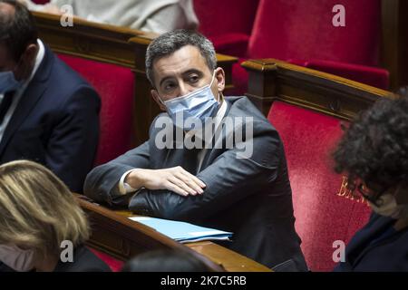 ©Christophe Petit Tesson/MAXPPP - 01/12/2020 ; PARIS ; FRANKREICH - der französische Innenminister Gerald Darmanin nimmt am 01. Dezember 2020 an der wöchentlichen Fragestunde an die Regierung in der Nationalversammlung in Paris, Frankreich, Teil. Stockfoto