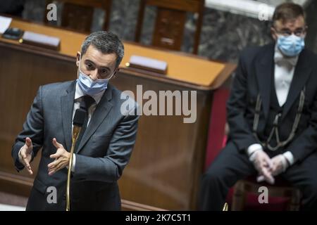 ©Christophe Petit Tesson/MAXPPP - 01/12/2020 ; PARIS ; FRANKREICH - der französische Innenminister Gerald Darmanin nimmt am 01. Dezember 2020 an der wöchentlichen Fragestunde an die Regierung in der Nationalversammlung in Paris, Frankreich, Teil. Stockfoto