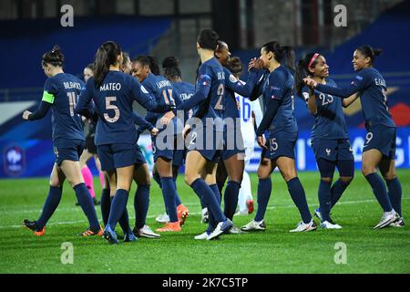 ©PHOTOPQR/LE TELEGRAM/Nicolas Creach ; ; Fußball (56) Stade La Rabine ( Vannes ) LE 01122020 Qualifikation à l’Euro Frankreich / Kasachstan La joie des Françaises Suite au 8 ème aber schreiben par Estelle Cascarino Frankreich / Kasachstan Qualifikationsspiel für Euro Stockfoto