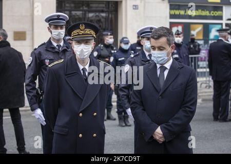 07/01/2021 - Frankreich / Paris. @ Pool/ Pierre VASSAL/Maxppp Didier Lallement, prefet de Police de Paris et Gerald Darmanin, ministre de l'Interieur lors de la Ceremonie en Hommage au Lieutenant de Police Ahmed Merabet, victime lors de l'attaque contre la Redaktion du Journal satirique Charlie Hebdo. Tribut am 7. Januar 2021 in Paris vor Charlie Hebdo's ehemaligen Büros gelegt, während einer Zeremonie anlässlich des sechsten Jahrestages des Angriffs der satirischen Zeitschrift, die 12 Menschen getötet hat. Stockfoto