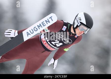 ©Pierre Teyssot/MAXPPP ; FIS Nordic Combined Men Individual Gundersen NH/10 km Ski World Cup in Predazzo, , Italien am 15. Januar 2021, 24 Antoine Gerard (FRA) Â© Pierre Teyssot / Maxppp Stockfoto