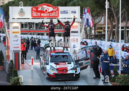 ©PHOTOPQR/LA PROVENCE/ARNOULT Dominique DUCLET Stéphane ; Monaco ; 24/01/2021 ; Rallye de Monté Carlo 2021. Ceremonie de remise des trophées à Monaco. Victoire de Ogier et Ingrassia. Ankunft und Podium für die Monte Carlo WRC 89. Stockfoto