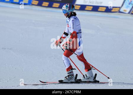 ©Pierre Teyssot/MAXPPP ; FIS Alpine Skiweltmeisterschaft 2021 Cortina . Cortina d'Ampezzo, Italien am 18. Februar 2021. Riesenslalom der Frauen, Michelle Gisin (SUI) Â© Pierre Teyssot / Maxppp Stockfoto