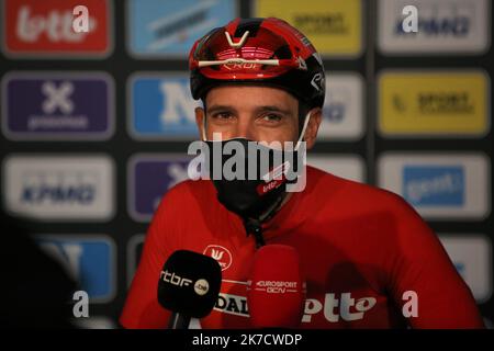 ©Laurent Lairys/MAXPPP - GILBERT Philippe von Lotto Soudal beim Omloop Het Nieuwsblad 2021, Radrennen, Gand - Ninove am 27. Februar 2021 in Ninove, Belgien - Foto Laurent Lairys /MAXPPP Stockfoto