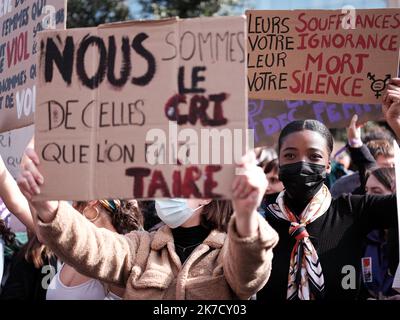 ©DENISE ROSSANO/MAXPPP - plusieurs centaines de femmes ont participé à une Manifestation « internationale et féministe » organisée par différents collectifs et syndicats ce lundi, à 14 heures, à Toulouse à l’occasion de la journée des droits des femmes. Demonstration am Internationalen Frauentag in Toulouse am 8. März 2021. Stockfoto