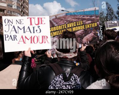 ©DENISE ROSSANO/MAXPPP - plusieurs centaines de femmes ont participé à une Manifestation « internationale et féministe » organisée par différents collectifs et syndicats ce lundi, à 14 heures, à Toulouse à l’occasion de la journée des droits des femmes. Demonstration am Internationalen Frauentag in Toulouse am 8. März 2021. Stockfoto