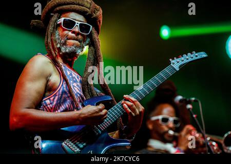 ©Michael Bunel / Le Pictorium/MAXPPP - Michael Bunel / Le Pictorium - 06/08/2017 - Frankreich / Bordeaux - David -Dread- Hinds est un musicien britannique, membre fondateur, guitariste rythmique et chanteur principal du groupe de Reggae Steel Pulse. 6 Aout 2017. Bordeaux, Frankreich. / 06/08/2017 - Frankreich / Bordeaux (Stadt) - David -Dread- Hinds ist ein britischer Musiker, Gründungsmitglied, Rhythmusgitarrist und Leadsänger der Reggae-Band Steel Pulse. 6. August 2017. Bordeaux, Frankreich. Stockfoto