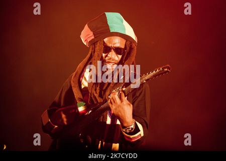 ©Michael Bunel / Le Pictorium/MAXPPP - Michael Bunel / Le Pictorium - 27/07/2013 - Frankreich / Bordeaux - David -Dread- Hinds est un musicien britannique, membre fondateur, guitariste rythmique et chanteur principal du groupe de Reggae Steel Pulse. 6 Aout 2017. Bordeaux, Frankreich. / 27/07/2013 - Frankreich / Bordeaux (Stadt) - David -Dread- Hinds ist ein britischer Musiker, Gründungsmitglied, Rhythmusgitarrist und Leadsänger der Reggae-Band Steel Pulse. 6. August 2017. Bordeaux, Frankreich. Stockfoto