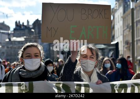 ©PHOTOPQR/LE PROGRES/Rémy PERRIN - Saint-Étienne 20/03/2021 - Marche pour le climaten -Marche pour le climaten et contre le réchauffement climatique dans les rues de Saint-Etienne. Klima COP21 Démonstration pour le climate in Saint Etienne Stockfoto