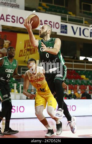 Thierry Larret/Maxppp. Basket Pro B: JA Vichy Clermont Métropole gegen Gries Oberhoffen. Le 2 avril 2021, Palais des Sports Pierre Coulon, Vichy (03) Stockfoto