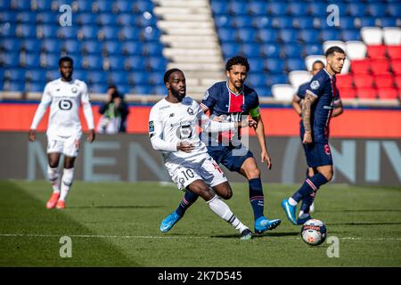 Aurelien Morissard / IP3; Lille's Nanitamo Jonathan Ikoone gegen Paris Saint Germain's MARQUINHOS während des französischen Ligue-1-Fußballspiels zwischen Paris Saint Germain (PSG) und Lille am 03. April 2021 im Stadion Parc des Princes in Paris, Frankreich. Stockfoto