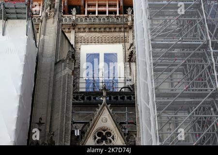 ©PHOTOPQR/L'EST REPUBLICAIN/ALEXANDRE MARCHI ; PARIS ; 12/04/2021 ; PATRIMOINE - HISTOIRE DE FRANCE - CATHEDRALE GOTHIQUE NOTRE DAME DE PARIS - TRAVAUX - CHANTIER - REKONSTRUKTION. Paris 12 April 2021. Le chantier de mise en sécurité de la cathédrale Notre-Dame de Paris, deux ans après le violent incendie du 15 avril 2019, avant sa Restauration et sa reconstruction. FOTO Alexandre MARCHI. - Paris, Frankreich, april 12. 2021. Werke in der Kathedrale Notre Dame von Paris, die vor 2 Jahren von einem Brand verwüstet wurde Stockfoto