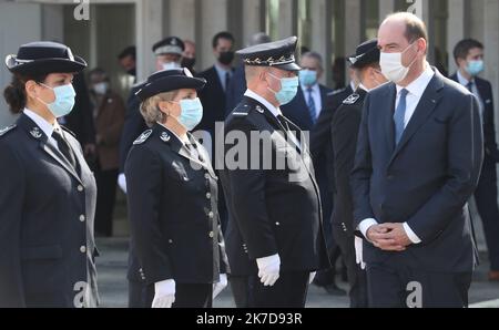 ©PHOTOPQR/L'ALSACE/Darek SZUSTER ; Lutterbach ; 20/04/2021 ; Le Premier ministre Jean Castex et le ministre de la Justice Éric Dupond - Moretti en visite à la pentnis de Lutterbach, qui devrait ouvrir à l'automne, ce mardi 20 avril Lutterbach, Frankreich, april 20. 2021 Frankreich müssen mehr Gefängnisse bauen : 15 000 Plätze werden von dem französischen Premierminister JeanCastex und Justizminister EricDupontMoretti eingerichtet Stockfoto