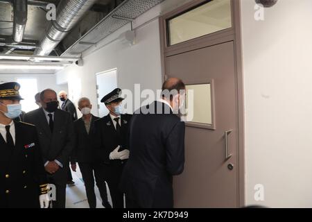 ©PHOTOPQR/L'ALSACE/Darek SZUSTER ; Lutterbach ; 20/04/2021 ; Le Premier ministre Jean Castex et le ministre de la Justice Éric Dupond - Moretti en visite à la pentnis de Lutterbach, qui devrait ouvrir à l'automne, ce mardi 20 avril Lutterbach, Frankreich, april 20. 2021 Frankreich müssen mehr Gefängnisse bauen : 15 000 Plätze werden von dem französischen Premierminister JeanCastex und Justizminister EricDupontMoretti eingerichtet Stockfoto