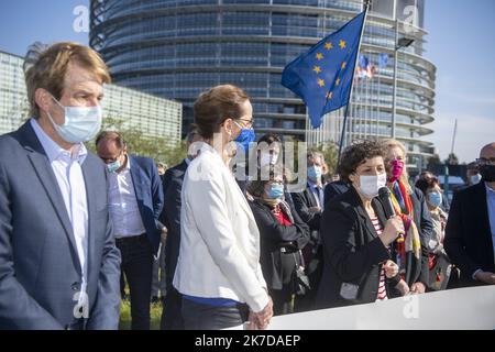 ©PHOTOPQR/DNA/Marc ROLLMANN ; Strasbourg ; 26/04/2021 ; Manifestation des parlementaires pour le maintien des cessions à Strasbourg - Demonstration von Parlamentariern für die Aufrechterhaltung der Enteignungen in Strasbourg, Nordostfrankreich, am april 26. 2021 Stockfoto