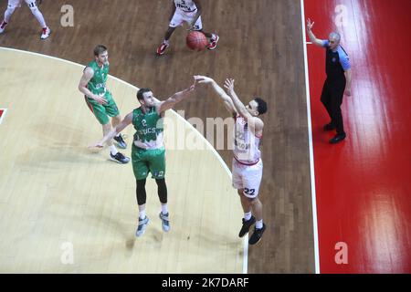 ©PHOTOPQR/NICE MATIN/ SEBASTIEN BOTELLA Finale aller de l'Eurocoupé de basket-Ball, la Roca Team de Monaco bat le Unics Kazan à la salle Gaston Médecin de Monaco (89-87) le mardi 27 avril 2021. FRANKREICH MONACO EUROCUP BASKETBALL MONACO GEGEN UNICS Stockfoto