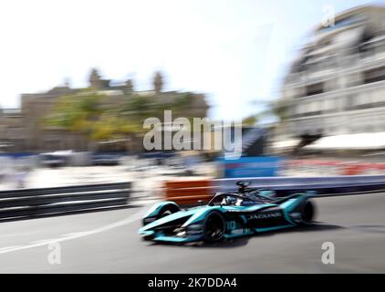 ©PHOTOPQR/NICE MATIN/Jean François Ottonello ; Monaco ; 07/05/2021 ; OTTONELLO JEAN-FRANCOIS - samedi 8 Mai 2021 à Monaco - 4ème Grand Prix de Formule E de Monaco 2021 - 10 – Sam Bird (GBR) Jaguar Racing Samstag, 8. Mai 2021 in Monaco - 4. Formel E Monaco Grand Prix 2021 Stockfoto