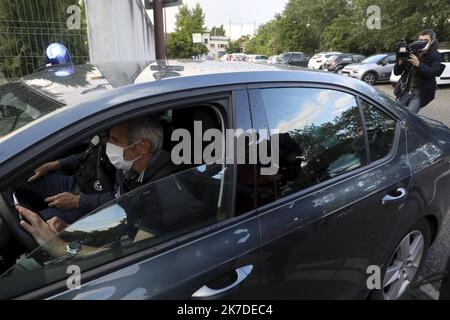 ©PHOTOPQR/LA PROVENCE/REY Jérôme ; Avignon ; 11/05/2021 ; Avignon Faits divers meurtre de Eric Masson policier abbatu lors du controlre d'un Point de Deal vente de stupefiants a Avignon le 5 Mai Arrivee des suspects au palais de Justice - Avignon, Frankreich, Mai 11. 2021 Mord an dem Polizeibeamten Eric Masson während einer Drogenkontrolle : Ankunft von Verdächtigen im Gerichtsgebäude Stockfoto