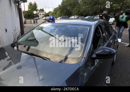 ©PHOTOPQR/LA PROVENCE/REY Jérôme ; Avignon ; 11/05/2021 ; Avignon Faits divers meurtre de Eric Masson policier abbatu lors du controlre d'un Point de Deal vente de stupefiants a Avignon le 5 Mai Arrivee des suspects au palais de Justice - Avignon, Frankreich, Mai 11. 2021 Mord an dem Polizeibeamten Eric Masson während einer Drogenkontrolle : Ankunft von Verdächtigen im Gerichtsgebäude Stockfoto