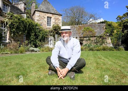 ©PHOTOPQR/OUEST FRANCE/Marc OLLIVIER ; Trédarzec ; 14/05/2021 ; Le célèbre chausseur français Christian Louboutin est le nouveau propriétaire du jardin de Kerdalo à Trédarzec, dans les Côtes-d’Armor en Bretagne. Der berühmte französische Schuhmacher Christian Louboutin ist der neue Besitzer des Jardin de Kerdalo in Trédarzec, in der Region Côtes-d'Armor in der Bretagne. Stockfoto