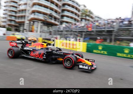 ©PHOTOPQR/NICE MATIN/Dylan Meiffret ; Monaco ; 22/05/2021 ; MEIFFRET DYLAN, Samedi 22 Mai 2021 à Monaco - 78ème Grand Prix de Monaco 2021 - Formule 1 - Qualifikationen 33 - Max VERSTAPPEN - NED - ROTER BULLE Stockfoto