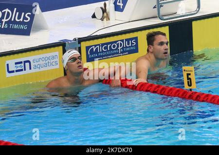 ©Laurent Lairys/MAXPPP - Kristof Milak von Hongrie und Noe Ponti von der Schweizer Halbfinale 200 m Schmetterling während der len Europameisterschaft 2021, Schwimmveranstaltung am 22. Mai 2021 in der Duna Arena in Budapest, Ungarn - Foto Laurent Lairys / MAXPPP Stockfoto