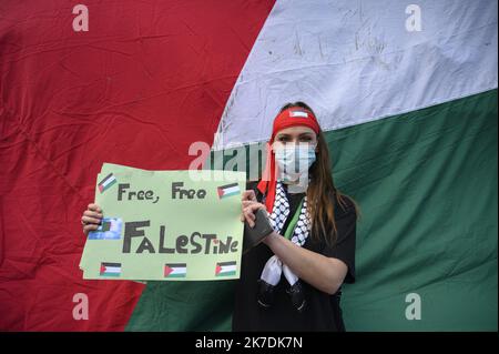 ©Julien Mattia / Le Pictorium/MAXPPP - Julien Mattia / Le Pictorium - 22/5/2021 - Frankreich / Ile-de-France / Paris - Manifestation pro-Palestinienne sur la Place de la Republique a Paris, le 22 Mai 2021 / 22/5/2021 - Frankreich / Ile-de-France (Region) / Paris - pro-palästinensische Demonstration auf dem Place de la Republique in Paris, 22. Mai 2021 Stockfoto