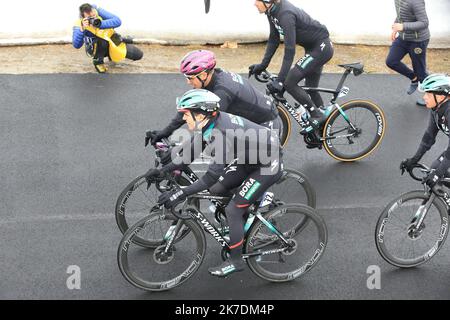 ©Pierre Teyssot/MAXPPP ; Giro d'Italia - Radtour durch Italien 2021 unter der Covid-19 Pandemie. Etappe 16 Sacile Cortina d'Ampezzo . In Aktion Peter Sagan (SVK) am 24/05/2021 in Giau Pass, Italien. . © Pierre Teyssot/Maxppp Stockfoto