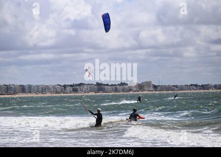 ©PHOTOPQR/PRESSE OCEAN/ROMAIN BOULANGER ; ; ; LA BAULE LE DIMANCHE 23 MAI 2021, AMBIANCE SUR LA PLAGE DE LA BAULE - 2021/05/24. Allgemeiner Blick auf den Strand, nördlich von Frankreich Stockfoto